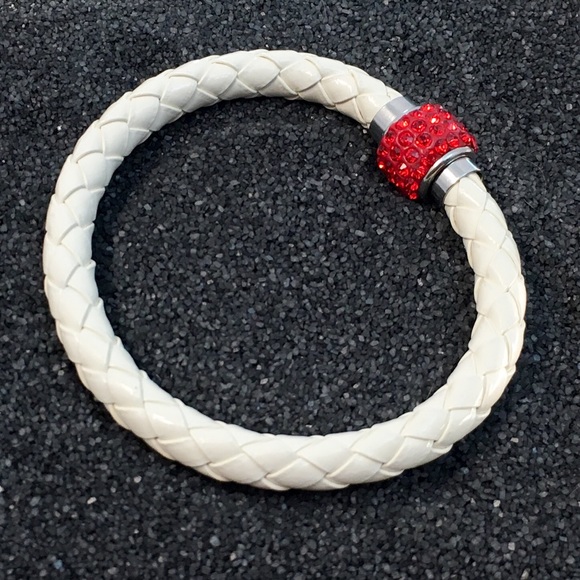 SOLD Leather Bracelet w Rhinestone Clasp - Picture 5 of 6